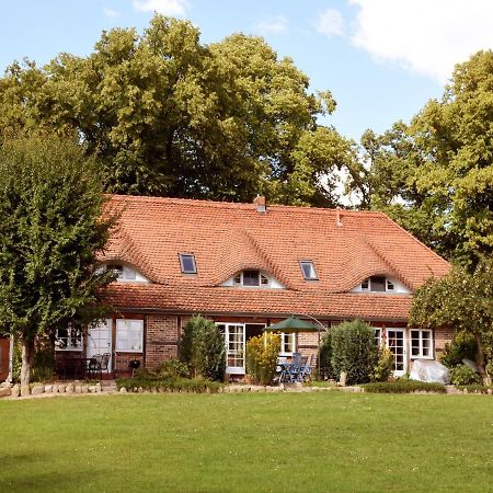 Landhaus Im Gruenen Nehringen Buitenkant foto