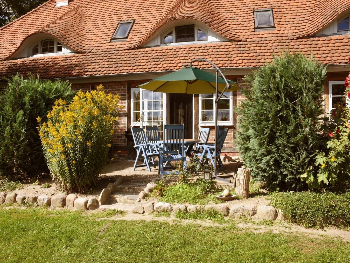 Landhaus Im Gruenen Nehringen Buitenkant foto